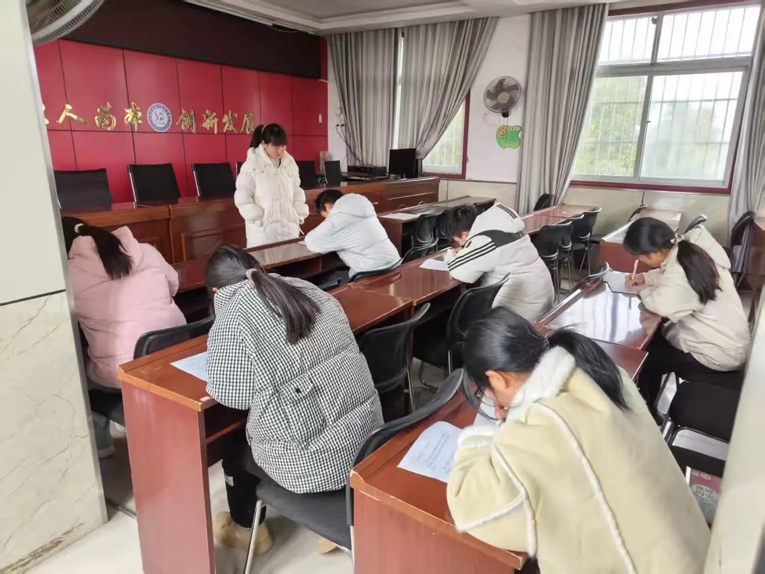 双赛折桂：桑庄镇一初中学子闪耀姚雪垠、周大新作文赛场