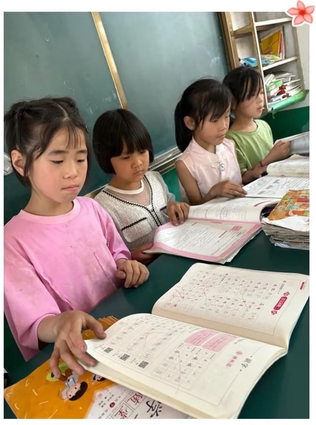 纸笔书墨香，作业展风华——东营小学2024−2025 学年下期优秀作业及优秀书写作品展评活动